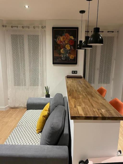 Appartement Chez Tricia Thorigny-sur-Marne ภายนอก รูปภาพ